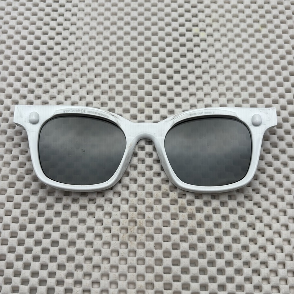 Swatch Sunglasses Clip - CLIP-ON THE EYES OF ROGER - Picture 2 of 3